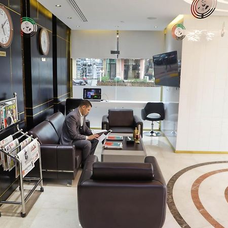 אבו דאבי Flamingo Hotel Apartment מראה חיצוני תמונה