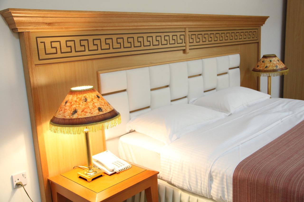 אבו דאבי Flamingo Hotel Apartment מראה חיצוני תמונה