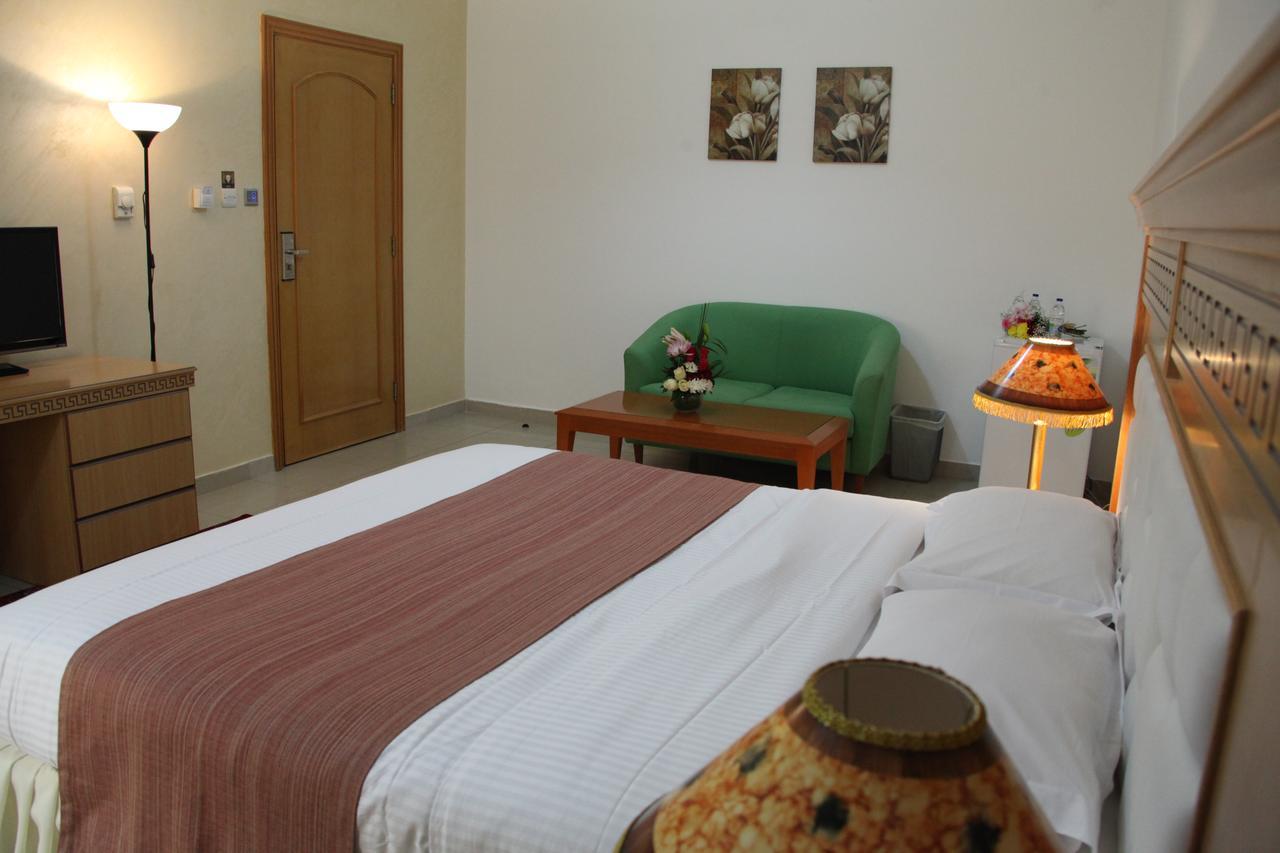 אבו דאבי Flamingo Hotel Apartment מראה חיצוני תמונה
