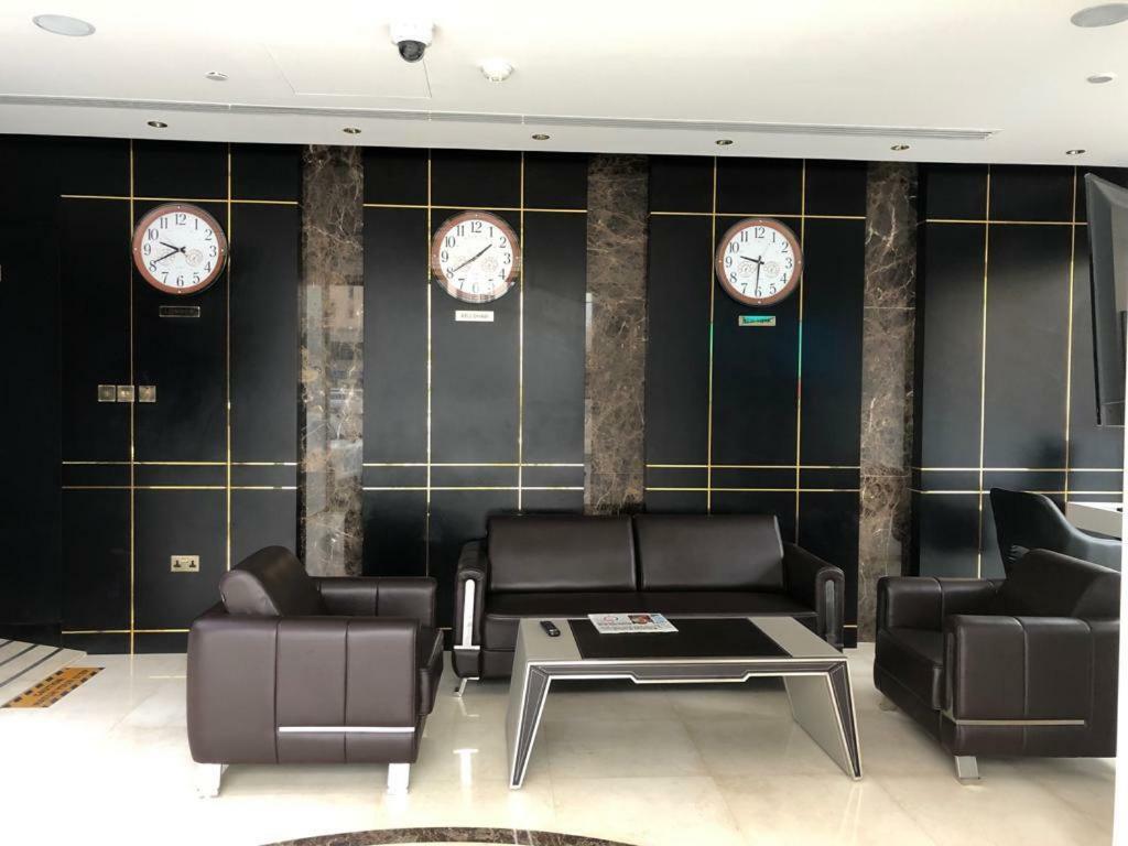 אבו דאבי Flamingo Hotel Apartment מראה חיצוני תמונה