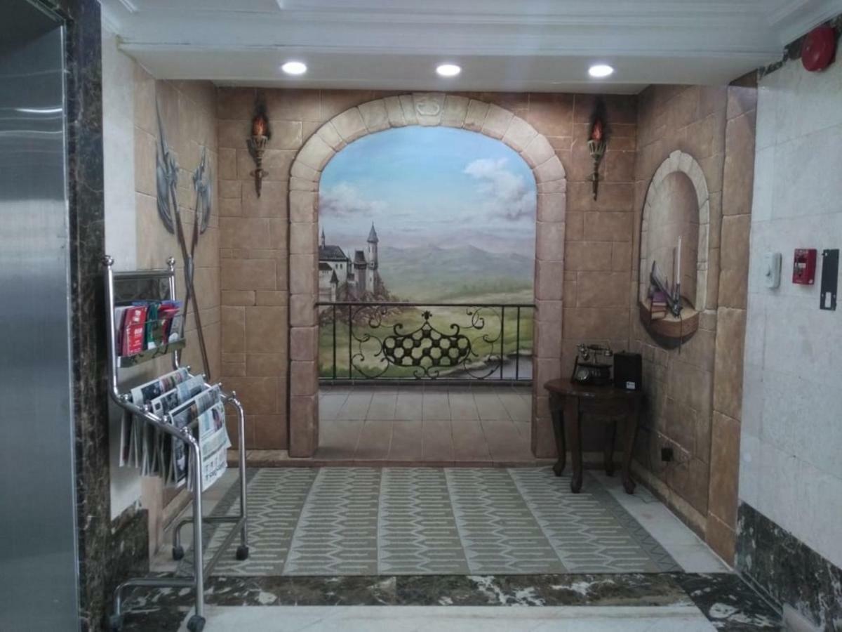 אבו דאבי Flamingo Hotel Apartment מראה חיצוני תמונה
