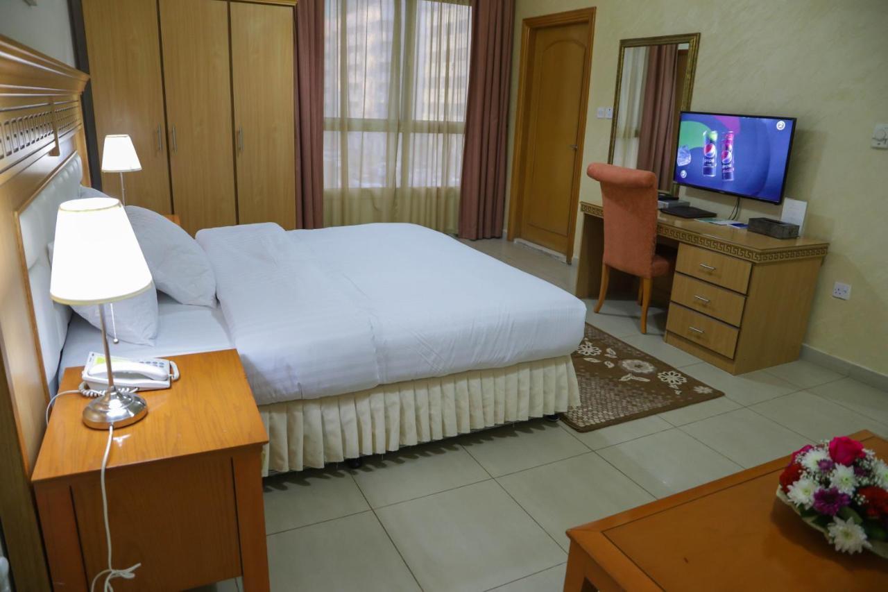 אבו דאבי Flamingo Hotel Apartment מראה חיצוני תמונה