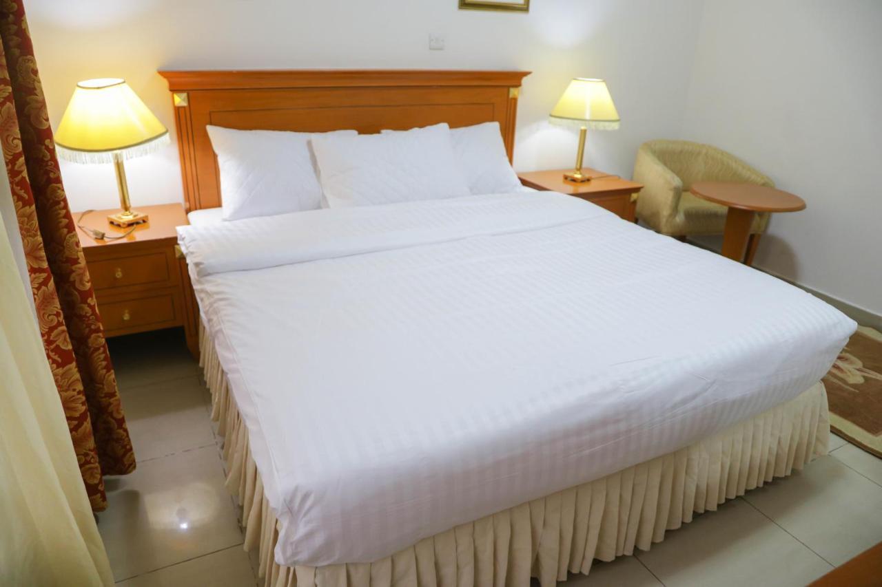 אבו דאבי Flamingo Hotel Apartment מראה חיצוני תמונה
