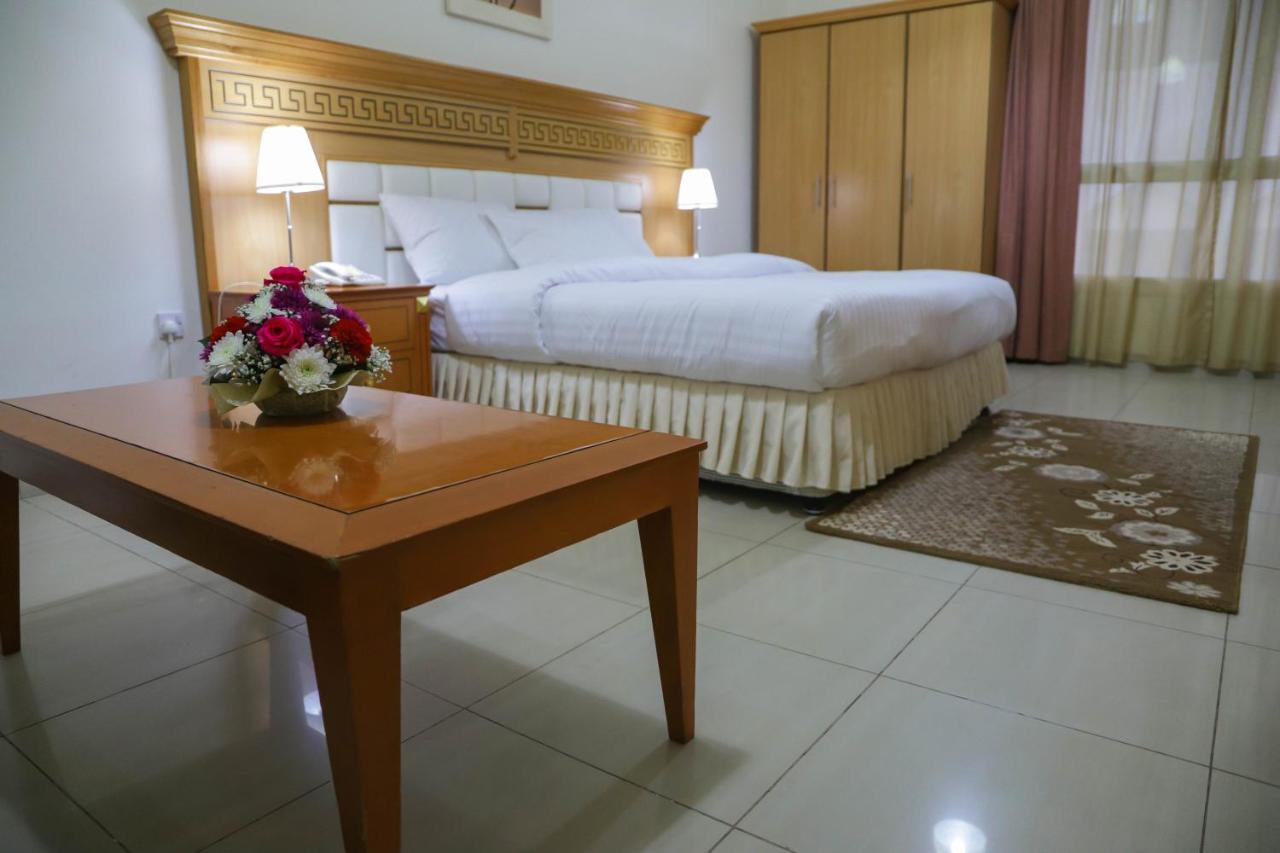אבו דאבי Flamingo Hotel Apartment מראה חיצוני תמונה
